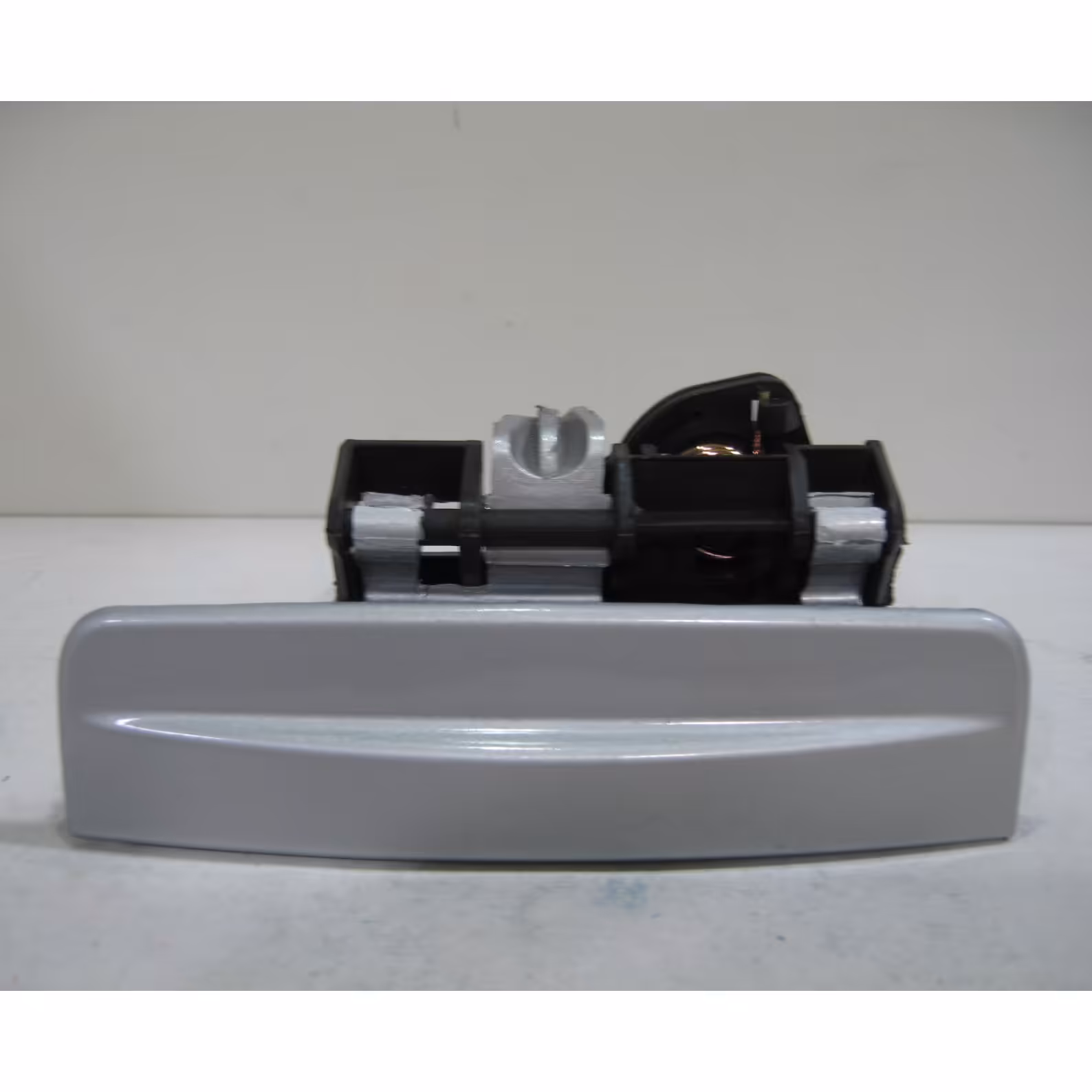 دستگیره بیرونی سورن سمت جلو چپ رنگ نقره ای کیفیت بالا 