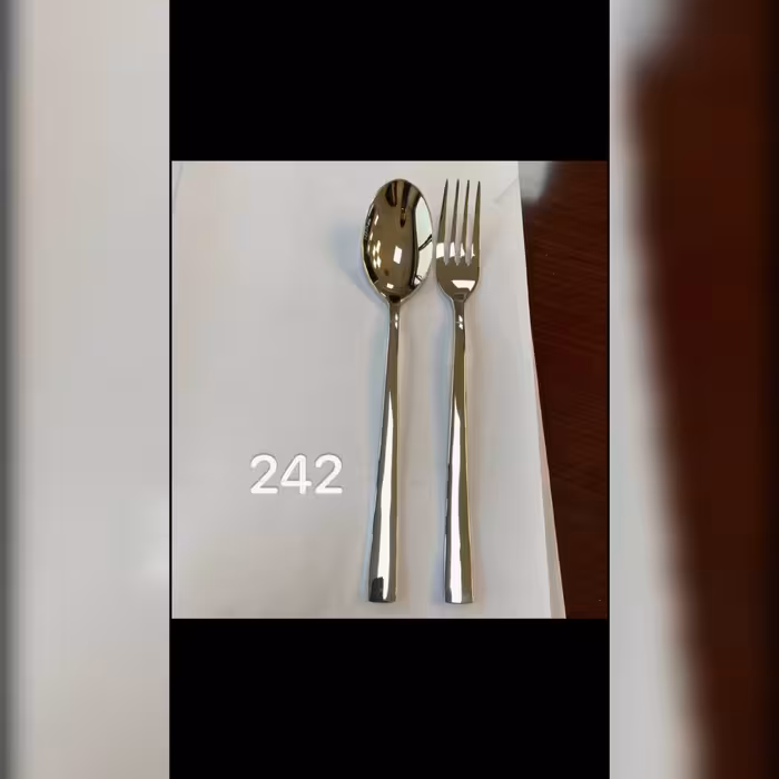 سرویس قاشق و چنگال 30 نفره 143 پارچه برند SG کد 242