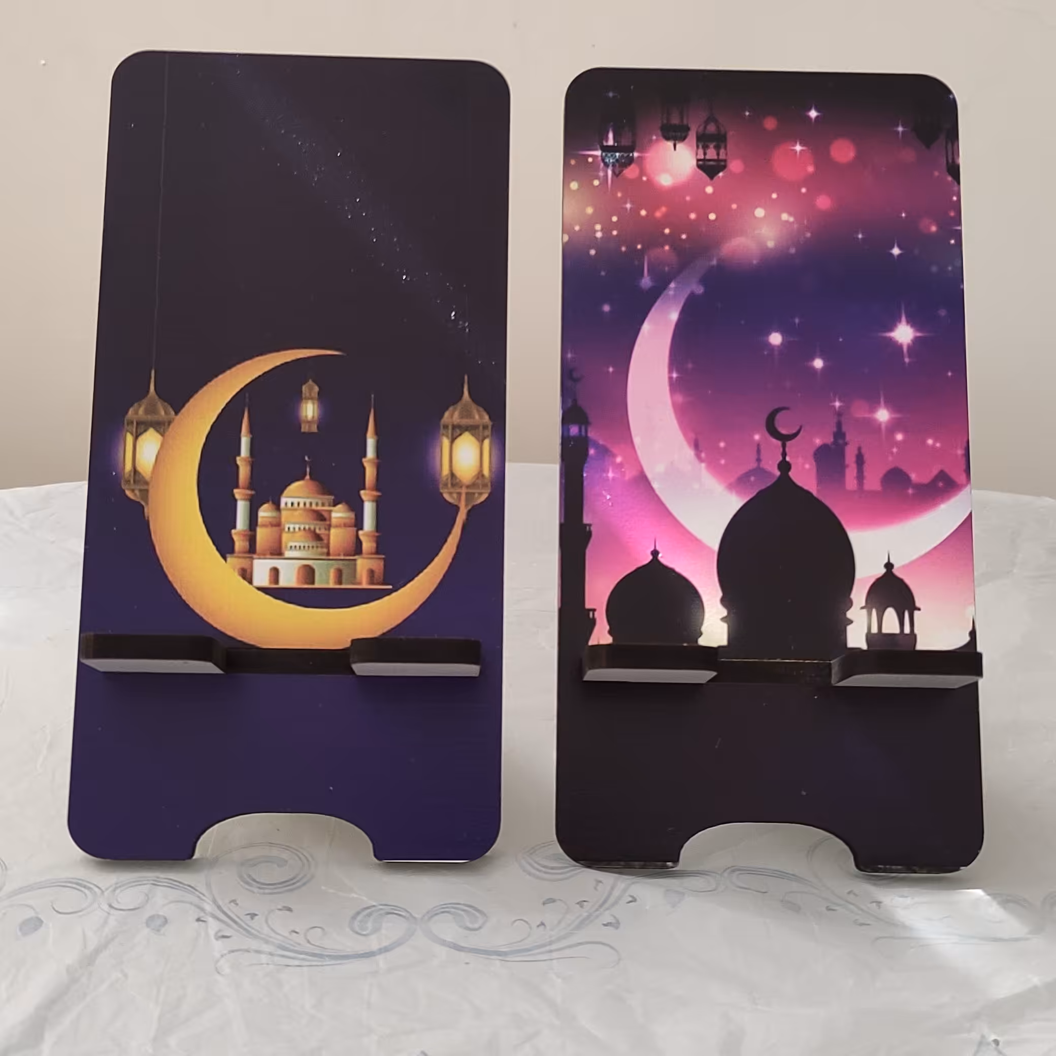 هولدر موبایل چوبی با طرح تم رمضان