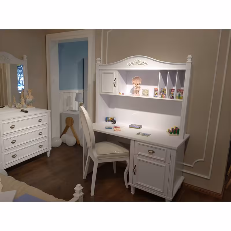 میز تحریر  لوسی تمام ام دی اف با هدیه صندلی