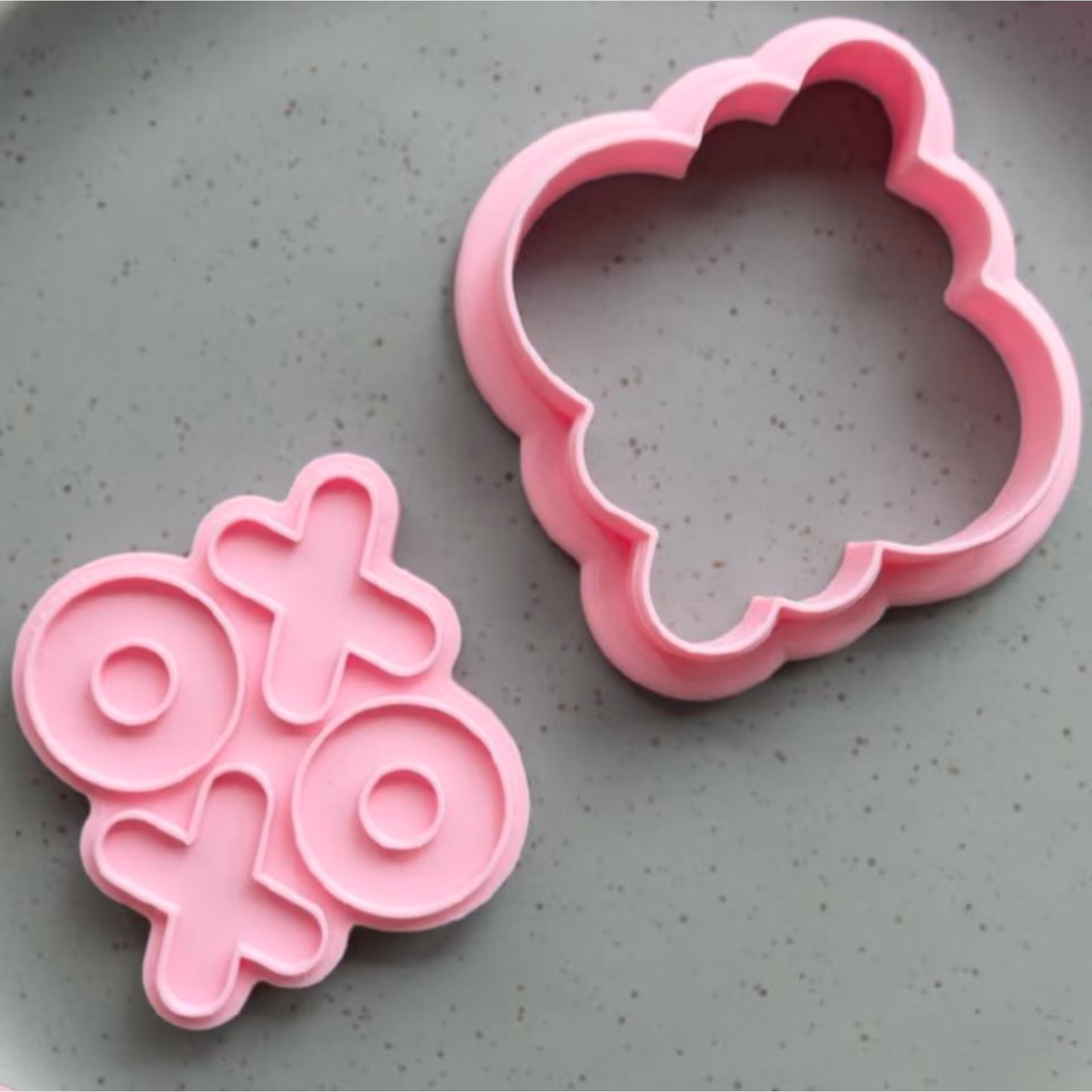 پک قالب 5 عددی ولنتاین 8 سانت  مهر و کاتر مناسب کوکی و شیرینی