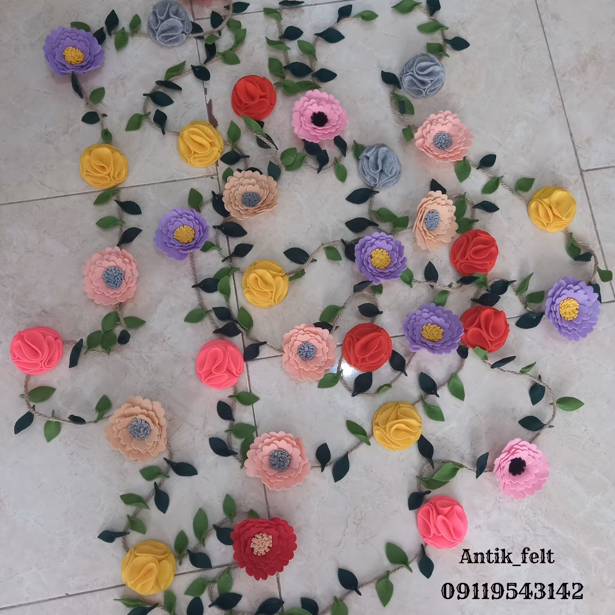 ریسه گل نمدی شیک