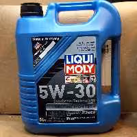روغن موتور 30-5 لیکومولی آلمان برای تمام خودرو های 2014 به بالا دارای تاییدیه های مختلف خوردو سازی ها