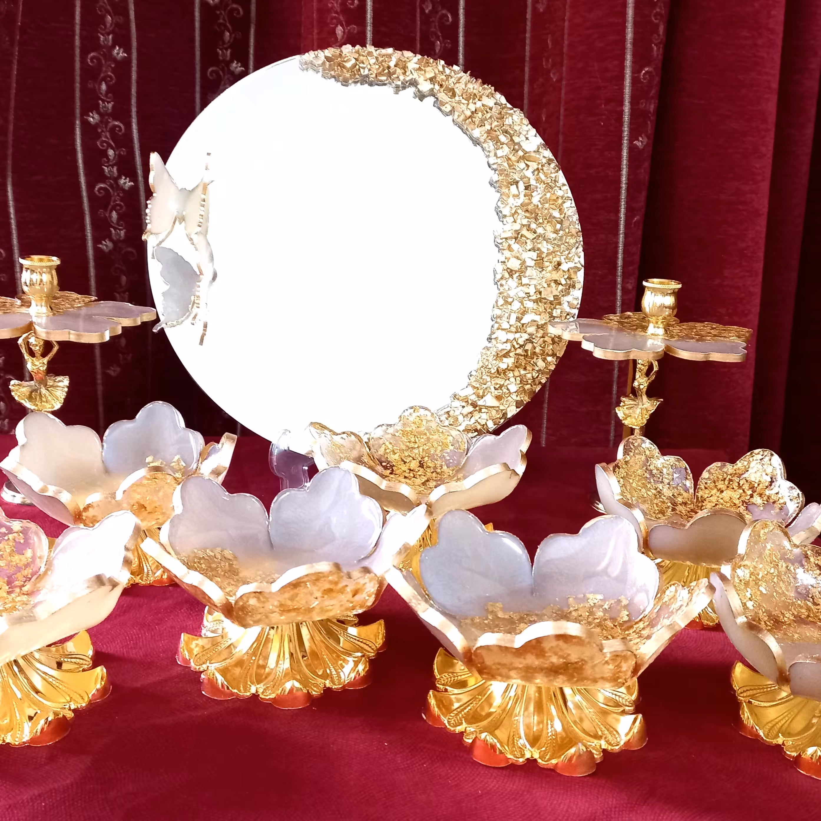 سرویس هفت سین تمام رزین کار شده با ورق طلا