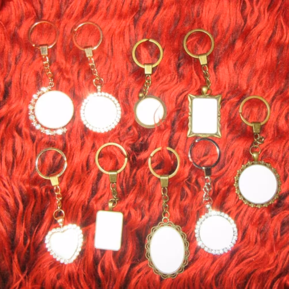 جاسوئیچی فلزی