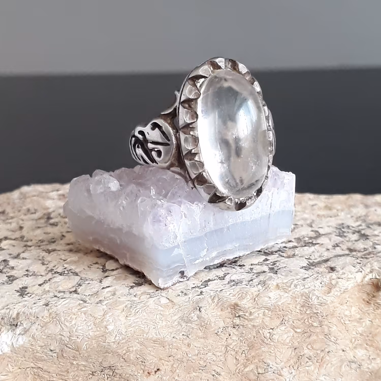 انگشتر نقره نگین در 