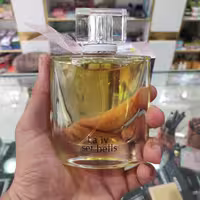 ادکلن لاوستابل از برند رونا رایحه میوه ای شیرین 
