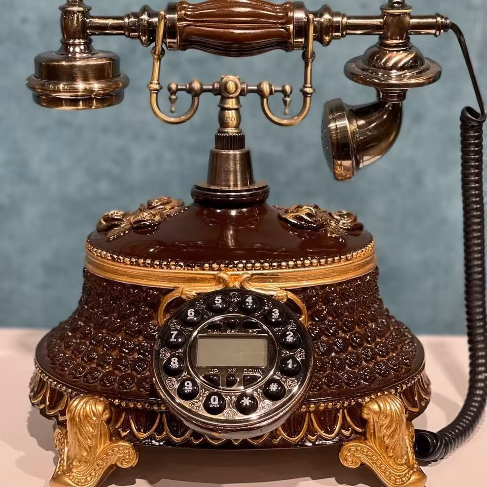 تلفن دکوری طرح  رز   ، کیفیت عالی ، دکوری شیک و خاص 