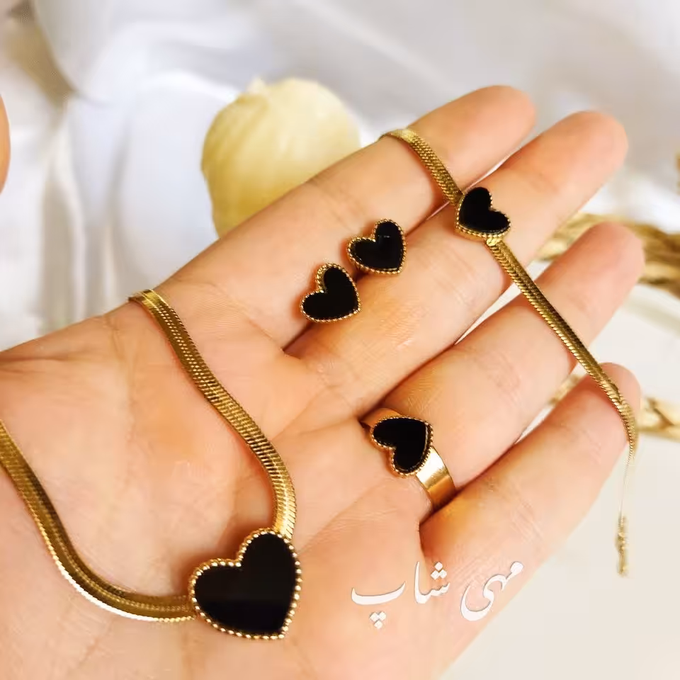 سرویس ماری قلب