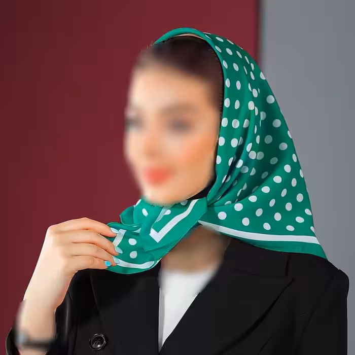 مینی اسکارف (باندانا) طیف سبز و سفید طرح توپ توپی ارسال رایگان 