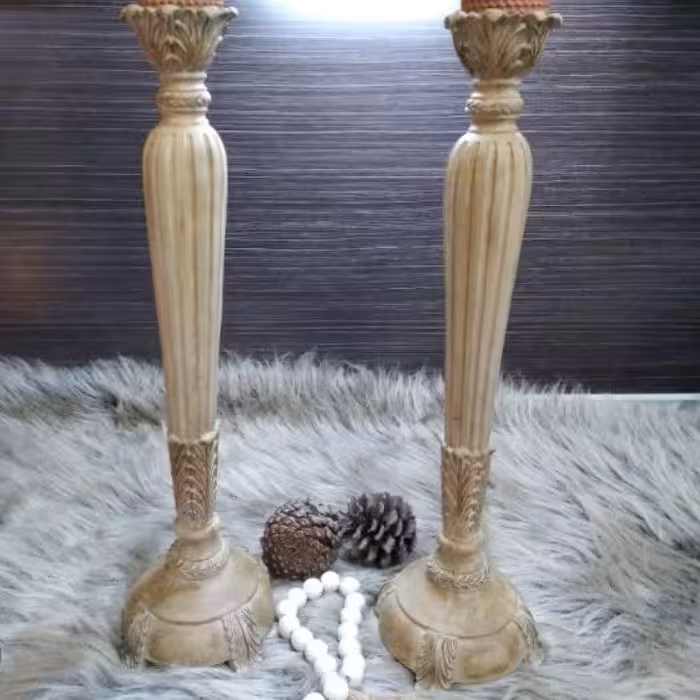 شمعدان پلی استر  ارتفاع پنجاه سانت پتینه شده  ست دو تایی  کنار سالنی 