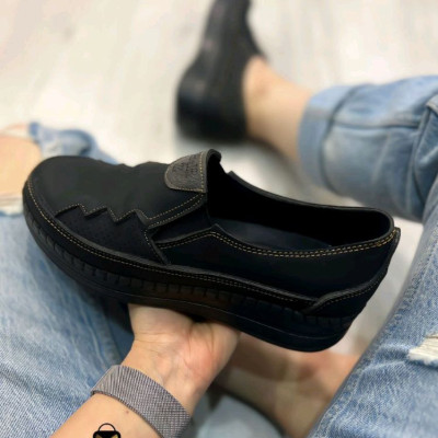 کفش چرم زنانه