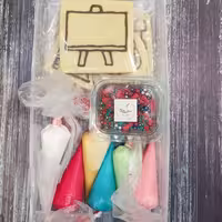 پکیج 5تایی کوکی کودک به همراه قیف آیسینگ و تزیینات