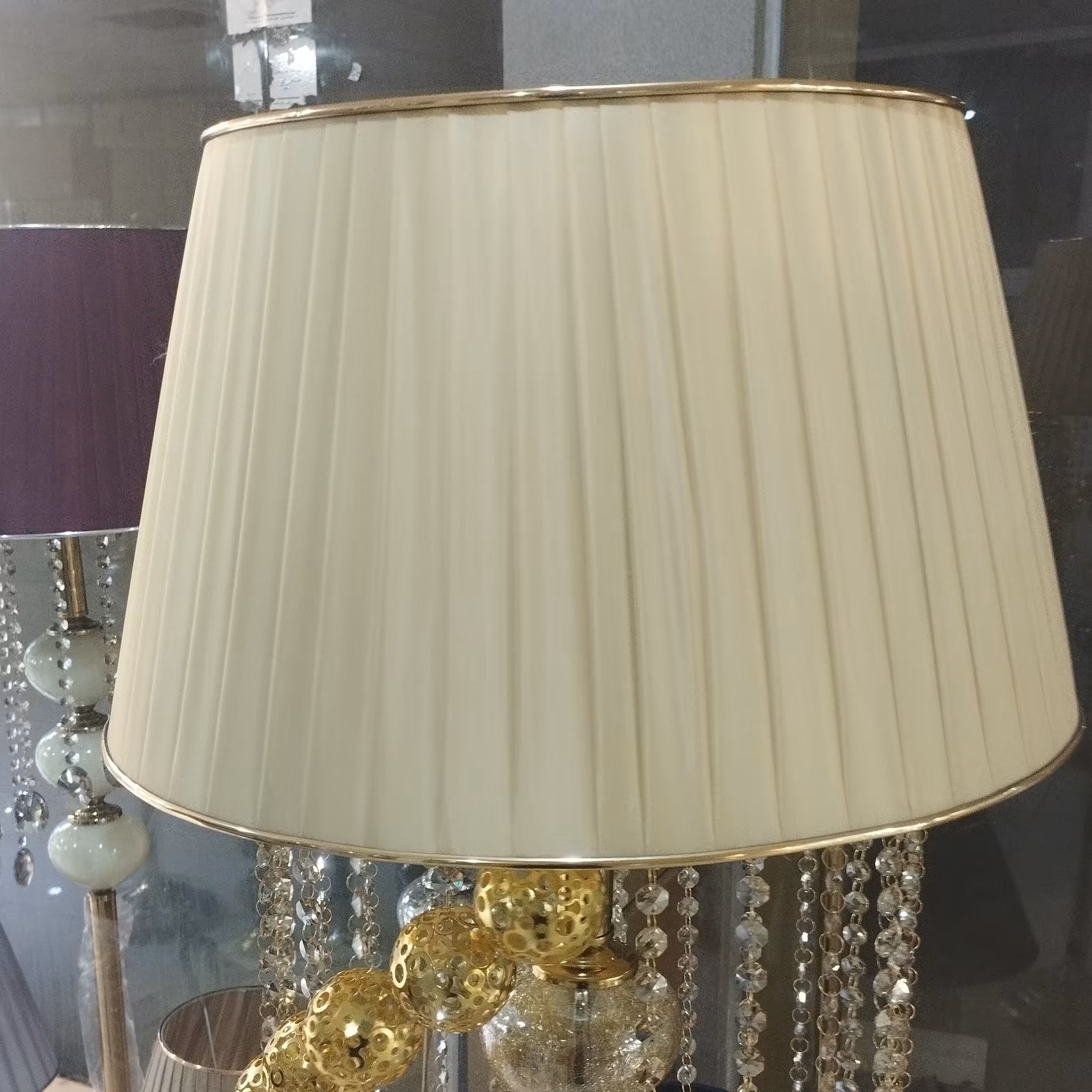 آباژور  آویز  توپی رنگ طلایی رنگ ثابت 