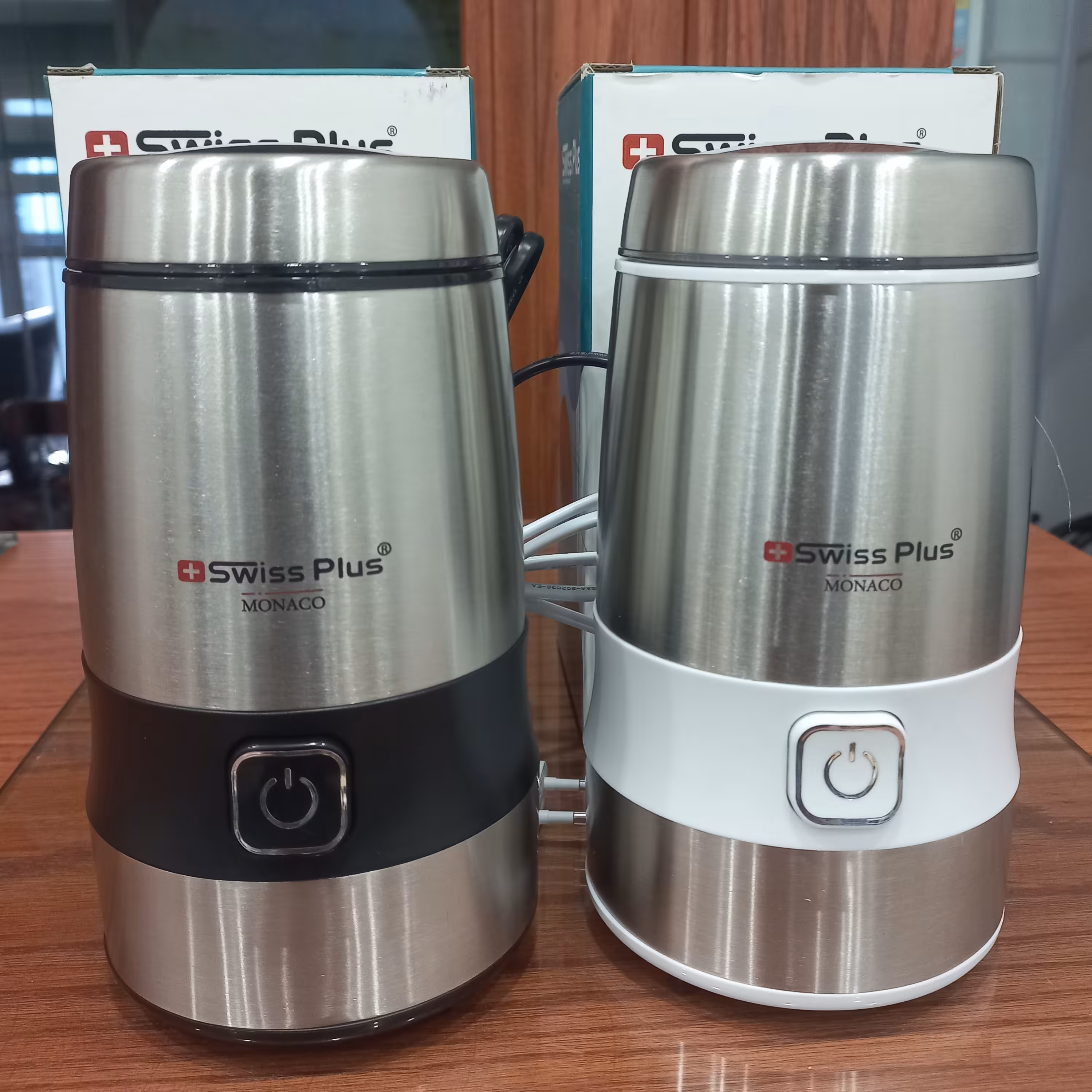 آسیاب قهوه سوئیس پلاس مدل 970