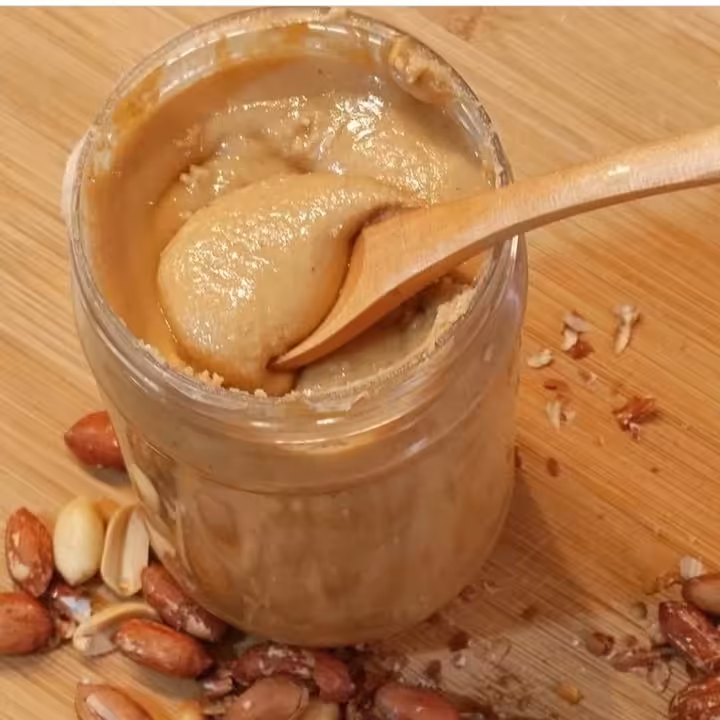 کره بادام زمینی رژیمی