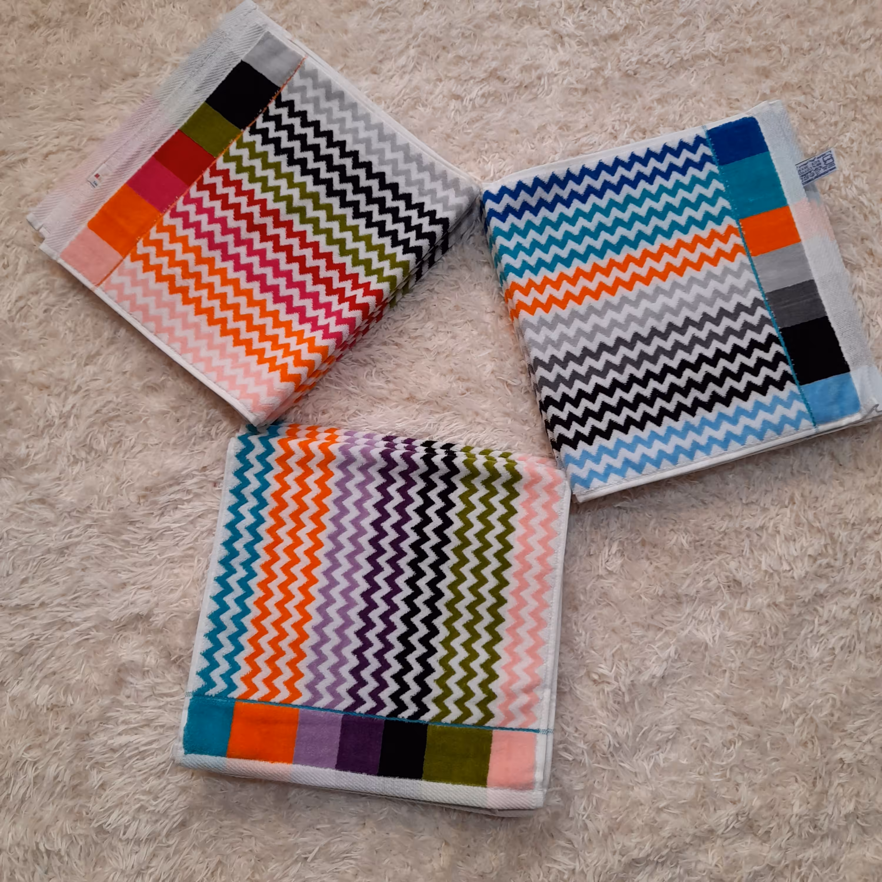 پک2 عددی حوله دستی ماندگار طرح ونیز دو رو نخ سایز 30 در60 سانتی متر