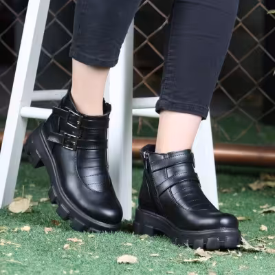 نیم بوت لژدار