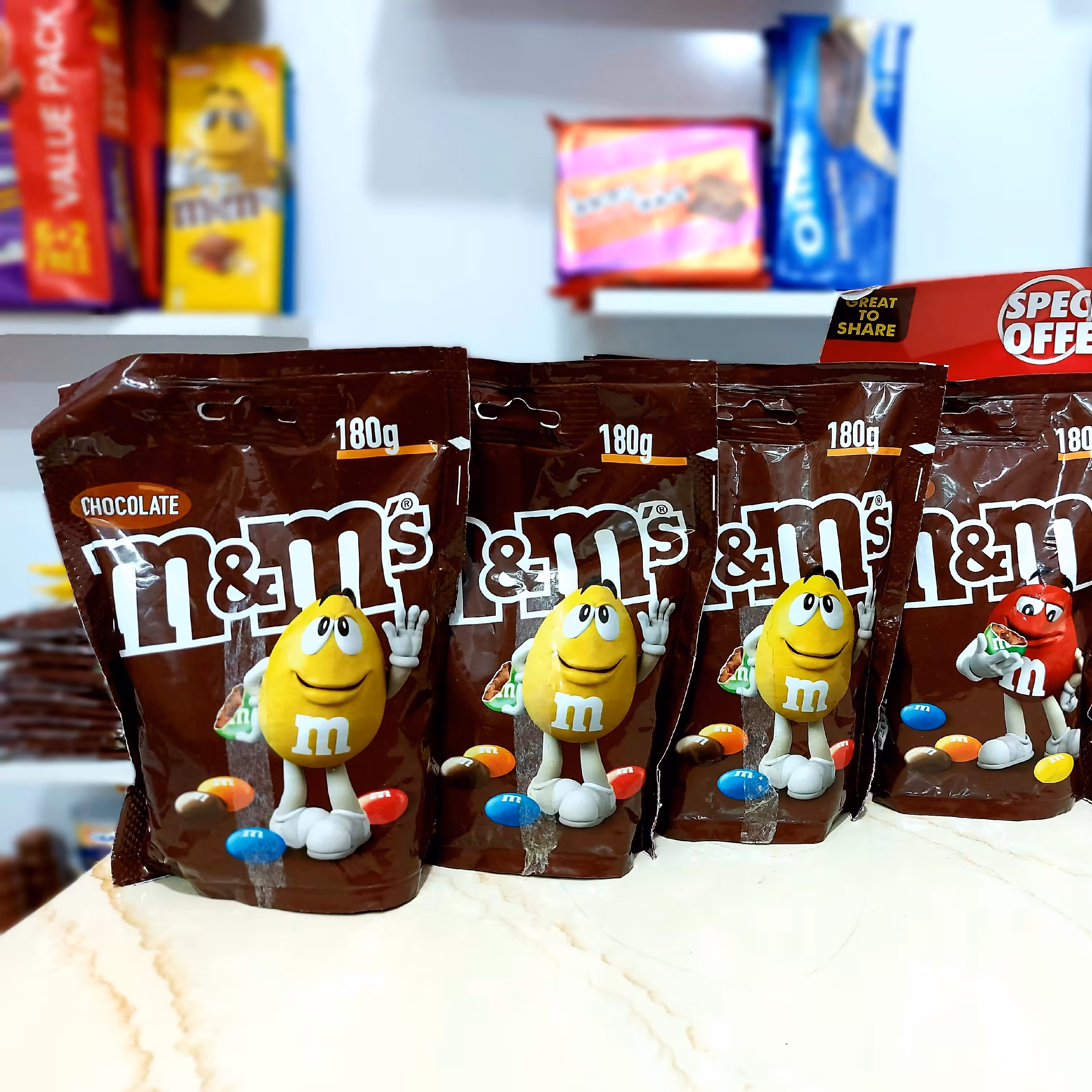 اسمارتیز ام ام 180 گرم ارسال رایگان سراسر کشور اسمارتیز ام اند ام 180 گرمی