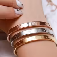 دستبند النگویی  با هک چنل و انگشتر