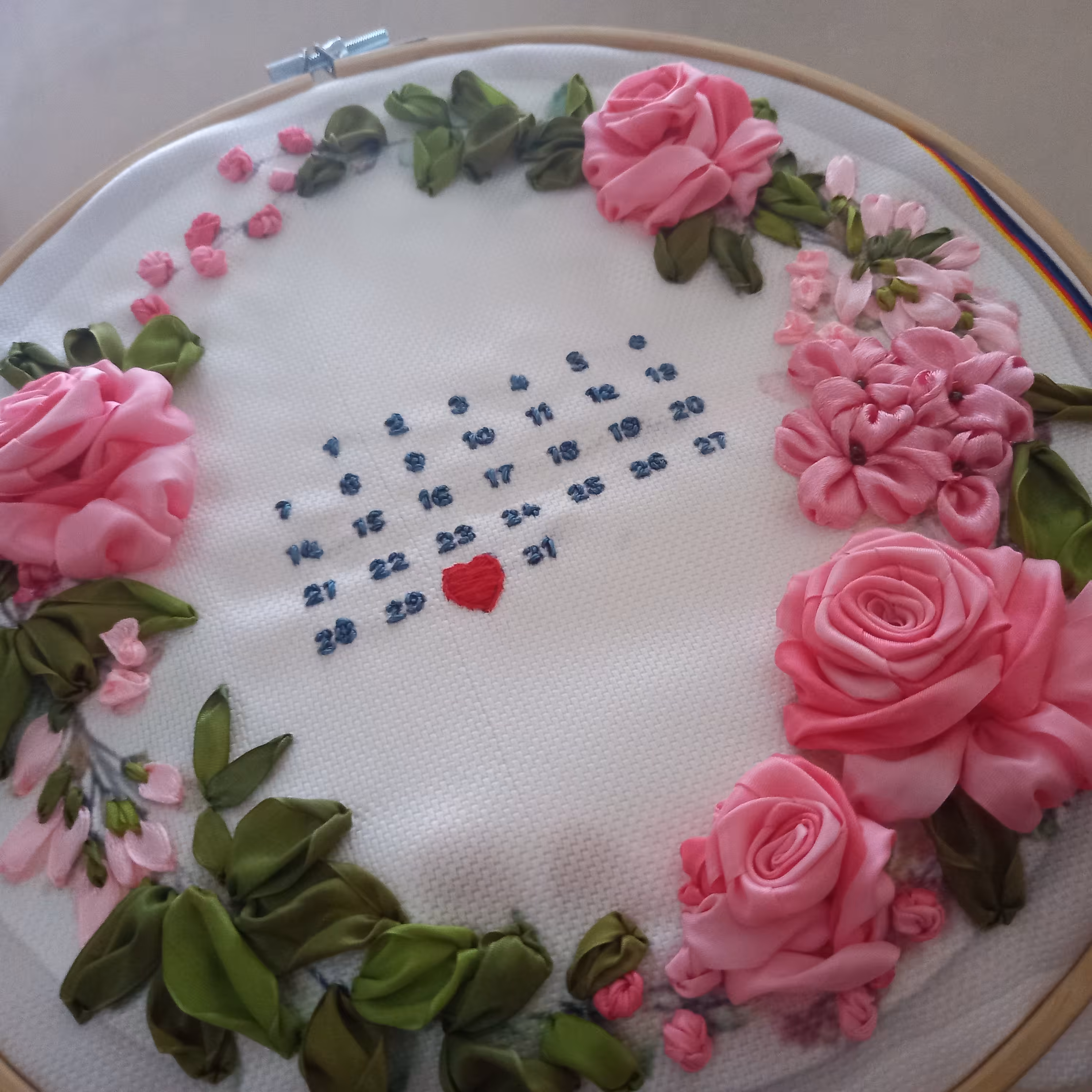 تابلو مناسبتی روباندوزی 