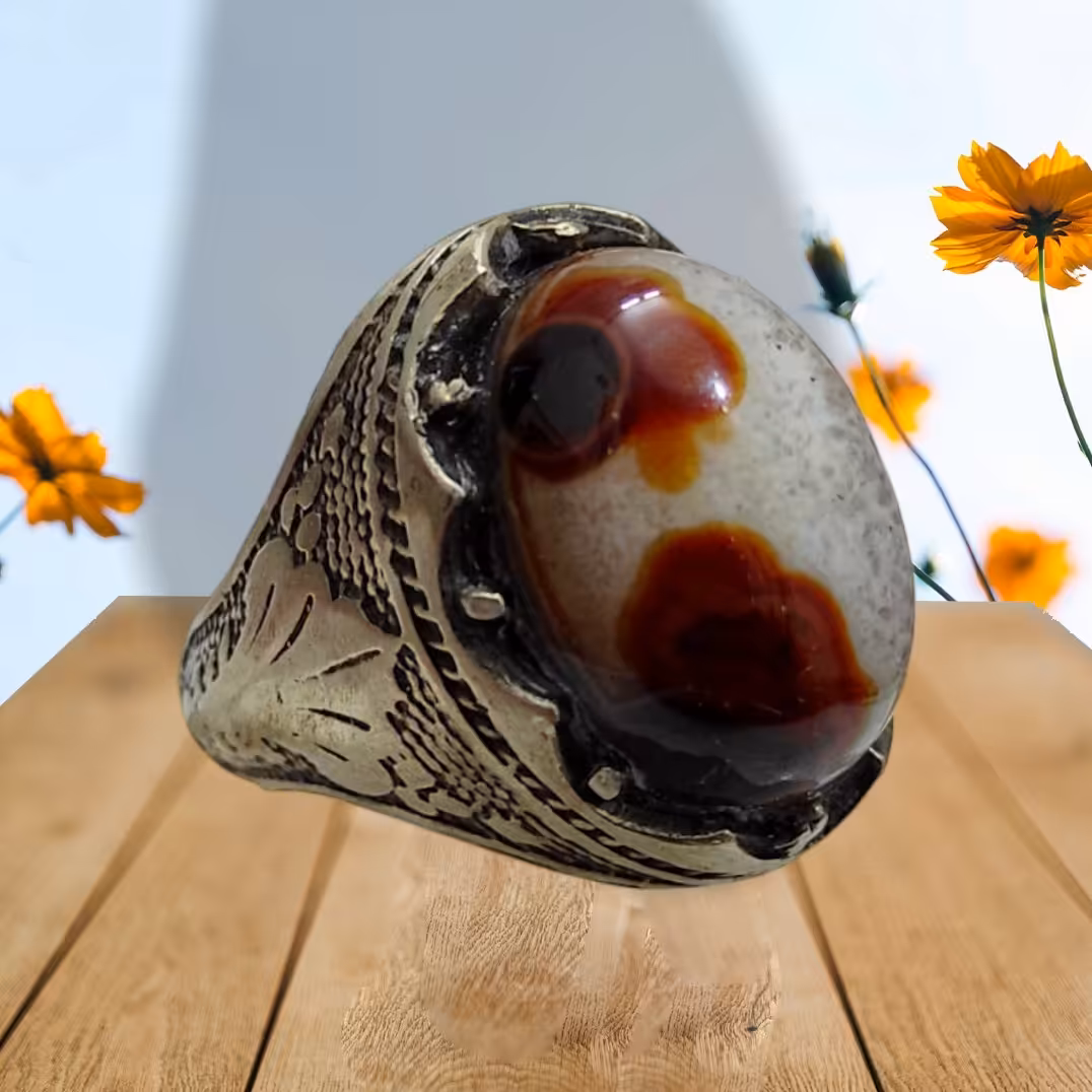 انگشتر عقیق سلیمانی لامه و طوقدار بینظیر 