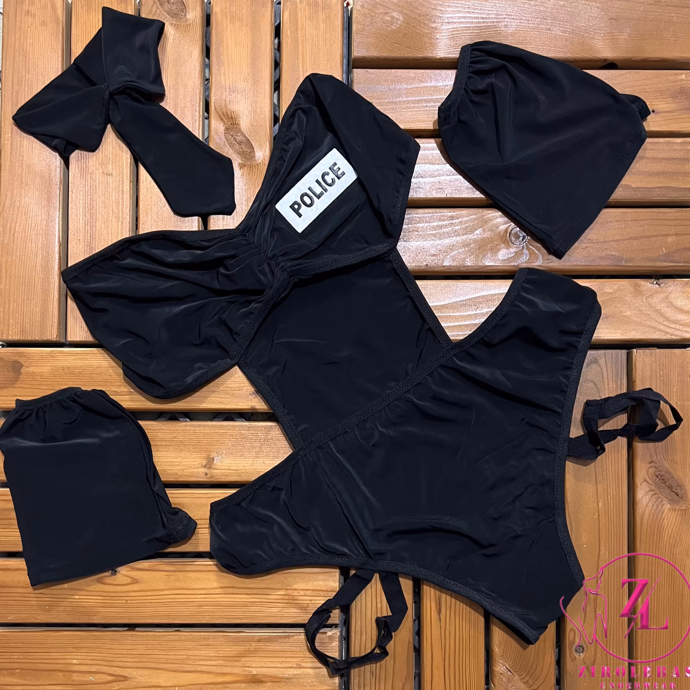 کاستوم پلیسی