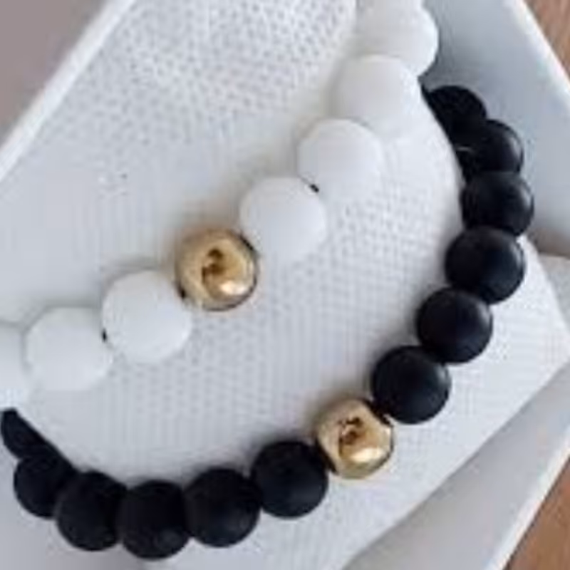 دستبند اونیکس و حدید در رنگ نقره ای و دودی و طلایی کشی و اسانسوری ارسال رایگان 