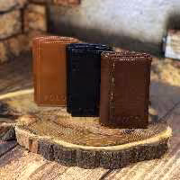 جاپولی و جاکلیدی کیفی چرم طبیعی پولو 
سه رنگ مشکی قهوه ای تیره و عسلی