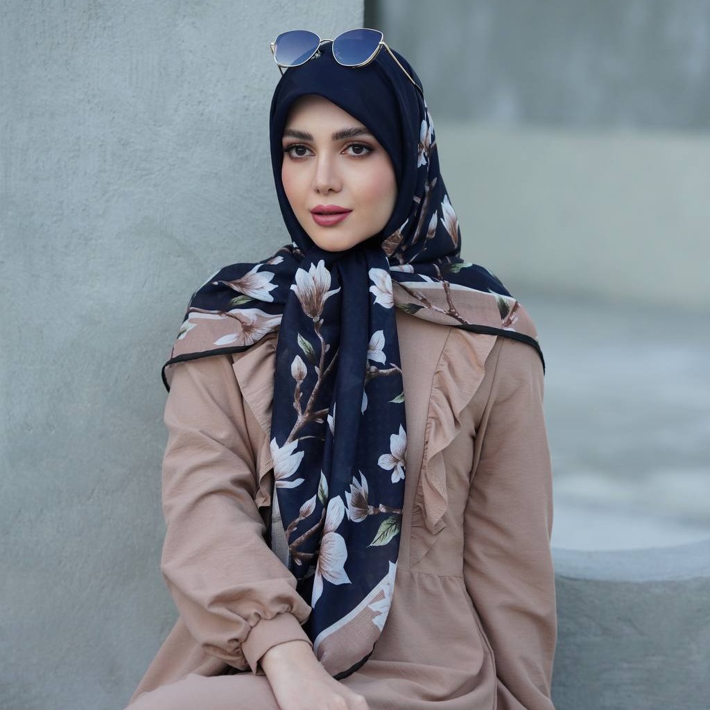 روسری نخ گارزا مجلسی قوار دار