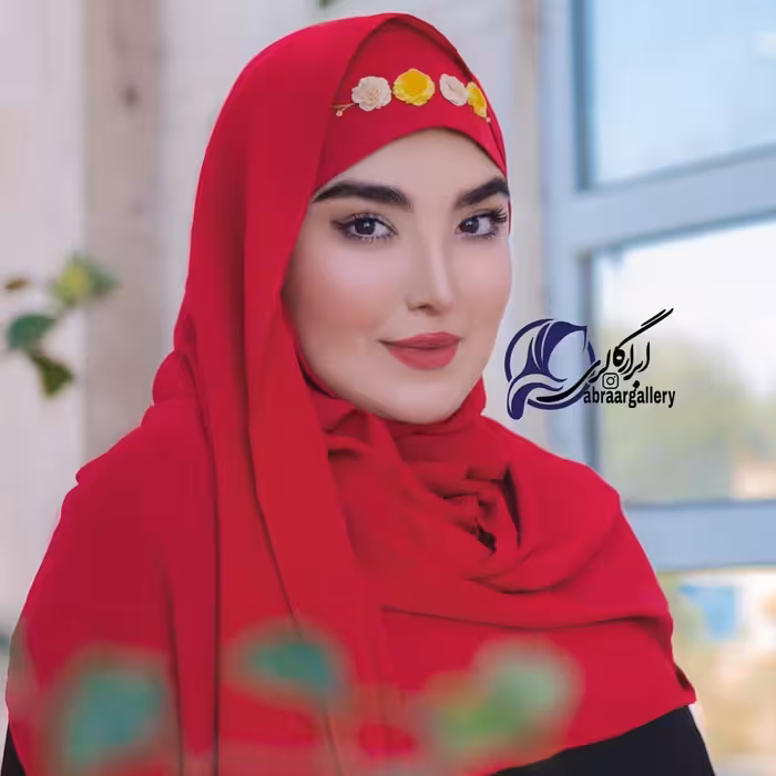 هدشال گرد گلدوزی با دست برجسته در رنگبندی