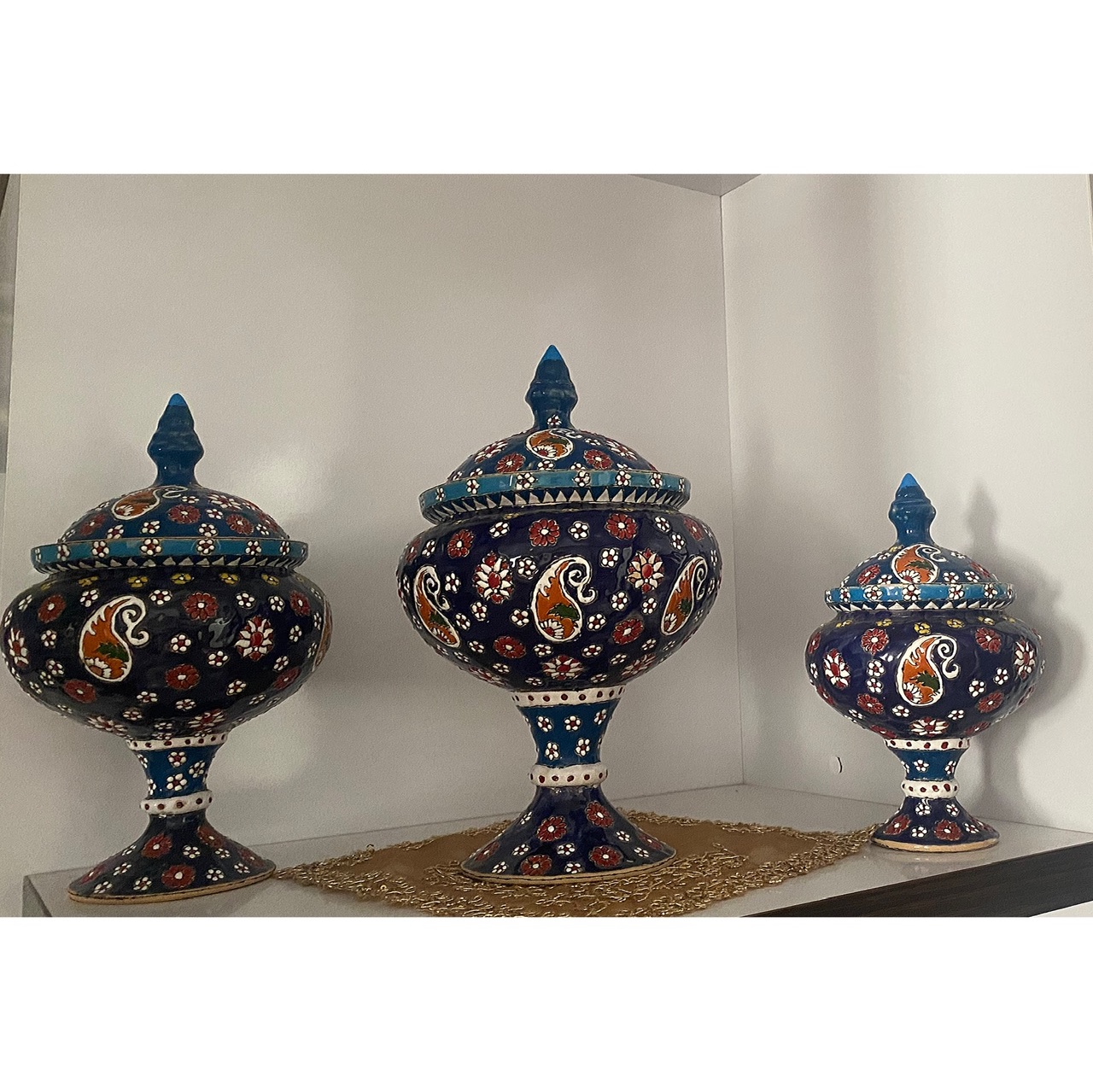 شکلات خوری در سه سایز میناکاری سفال موجود نیست 