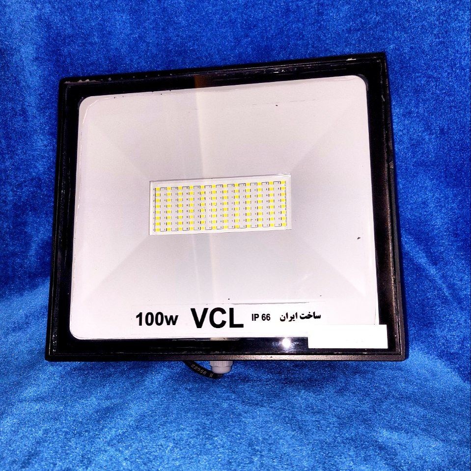 پروژکتور  100 وات نورافکن vlc با گارانتی نور افکن ایرانی