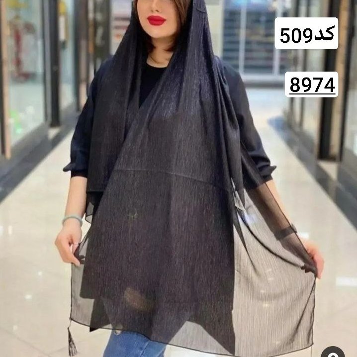 شال کریشه زنانه و دخترانه  منگوله‌دار تک رنگ مشکی (ارسال رایگان)