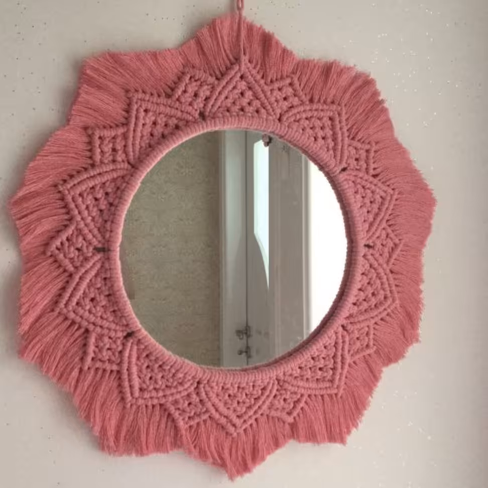 قاب آینه مکرومه