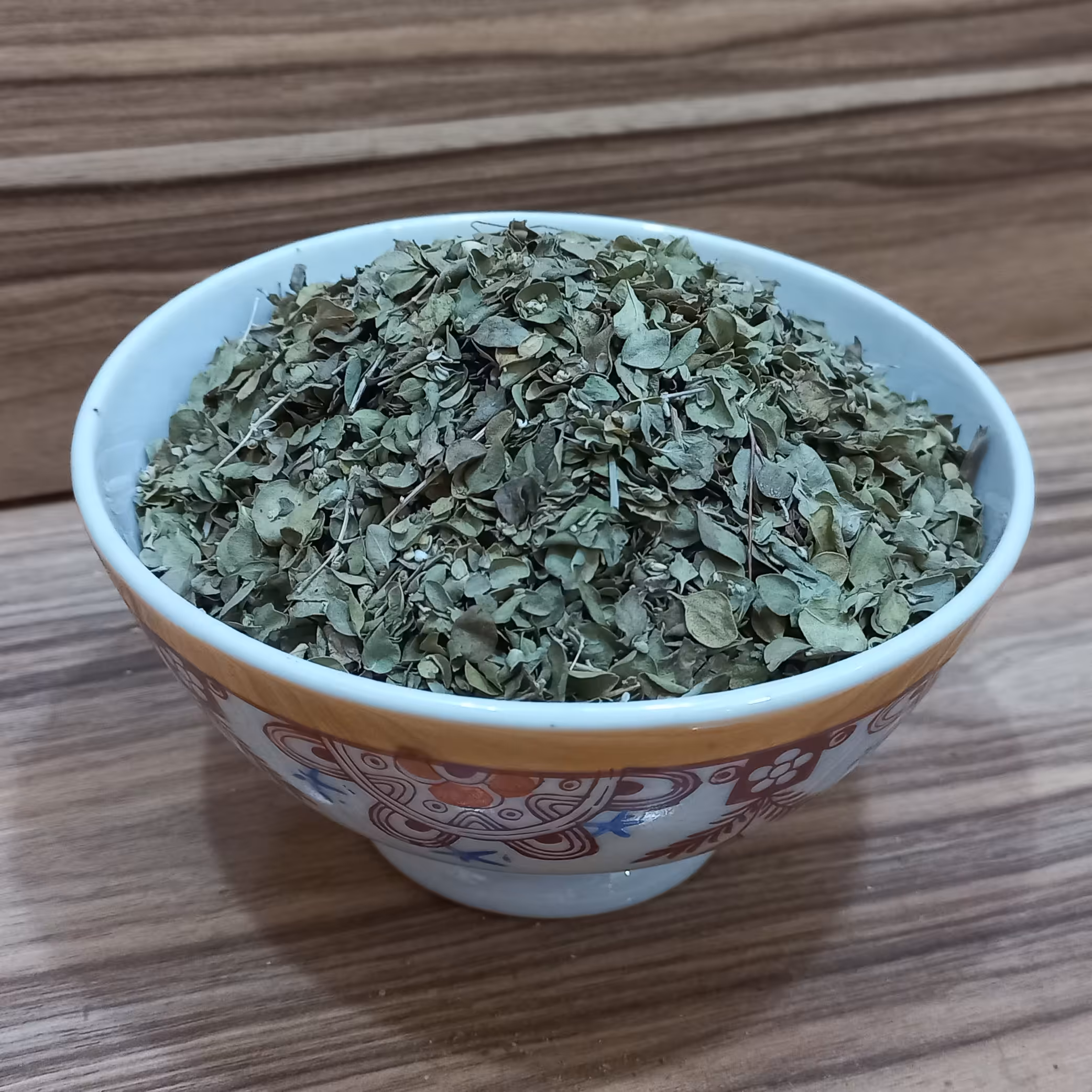 آویشن شیرازی برگ