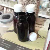روغن درد مفاصل قوتان(3عدد)50 میلی دردهای مزمن و حاد با اثری قاطع روماتیسم آرتروز التهاب کوفتگی در رفتگی رگبرگ