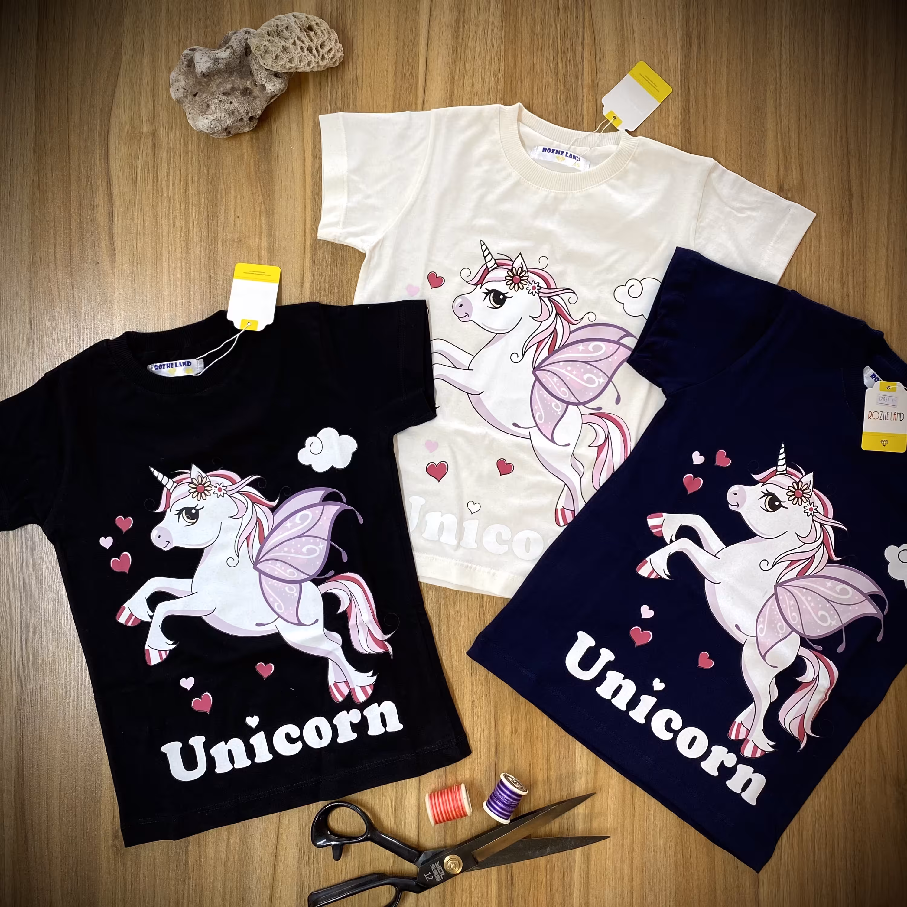 تیشرت نخ پنبه دخترانه طرح یونی کورن در 3 رنگ از سایز 45 تا 65