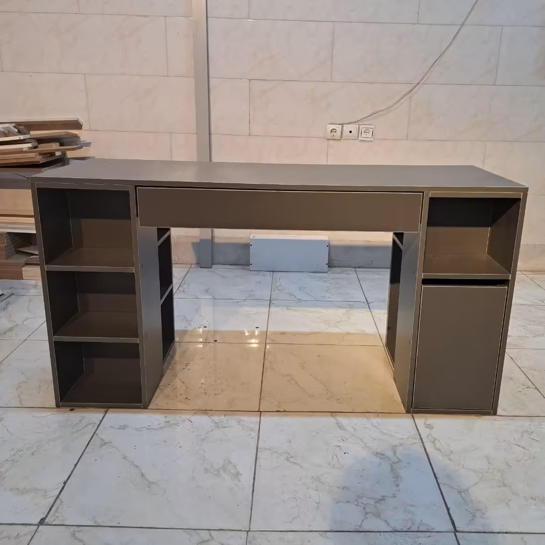 میز کامپیوتر 