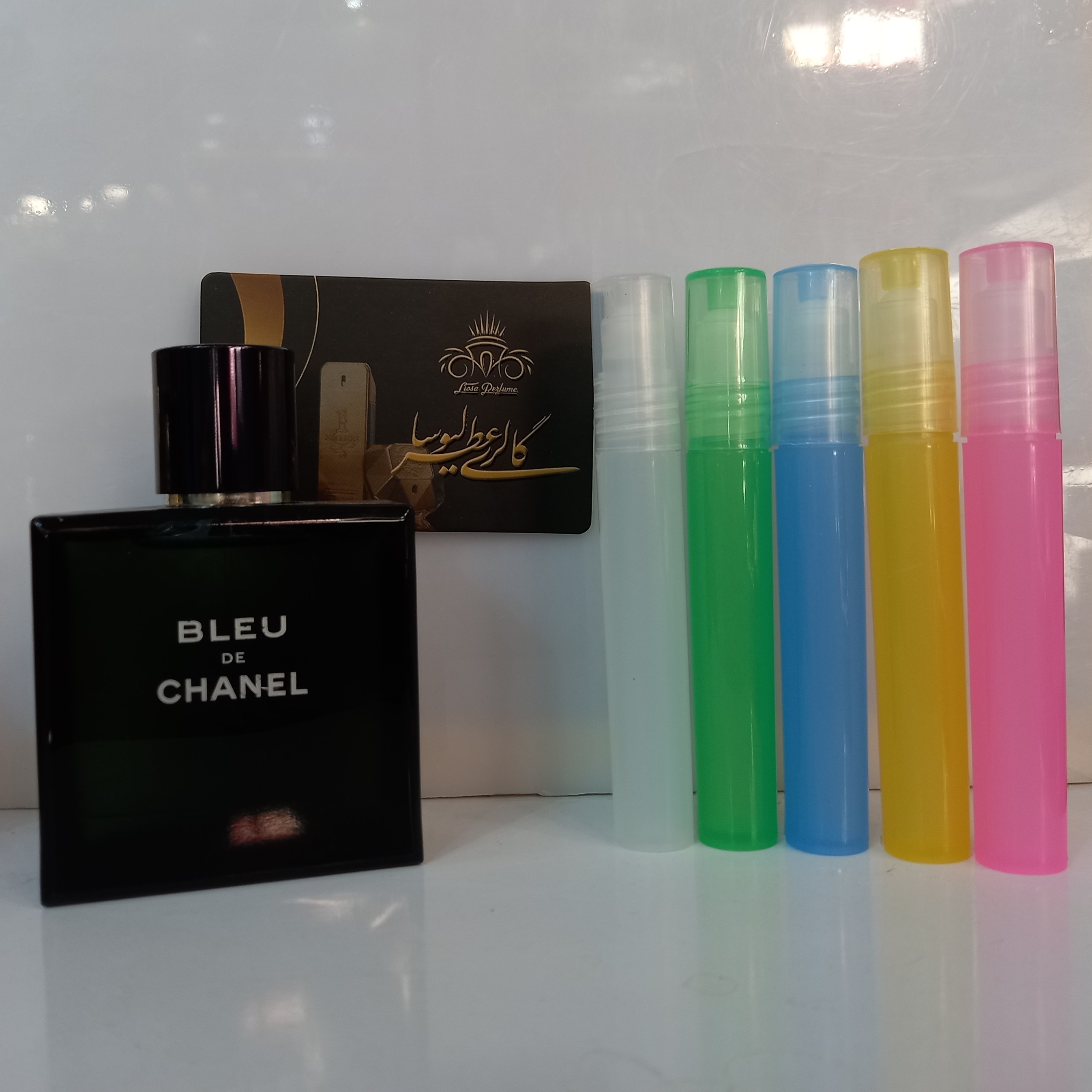 عطر و اسانس خالص گرمی بلو شنل با ماندگاری و پخش بوی عالی گرمی 11000 تومان