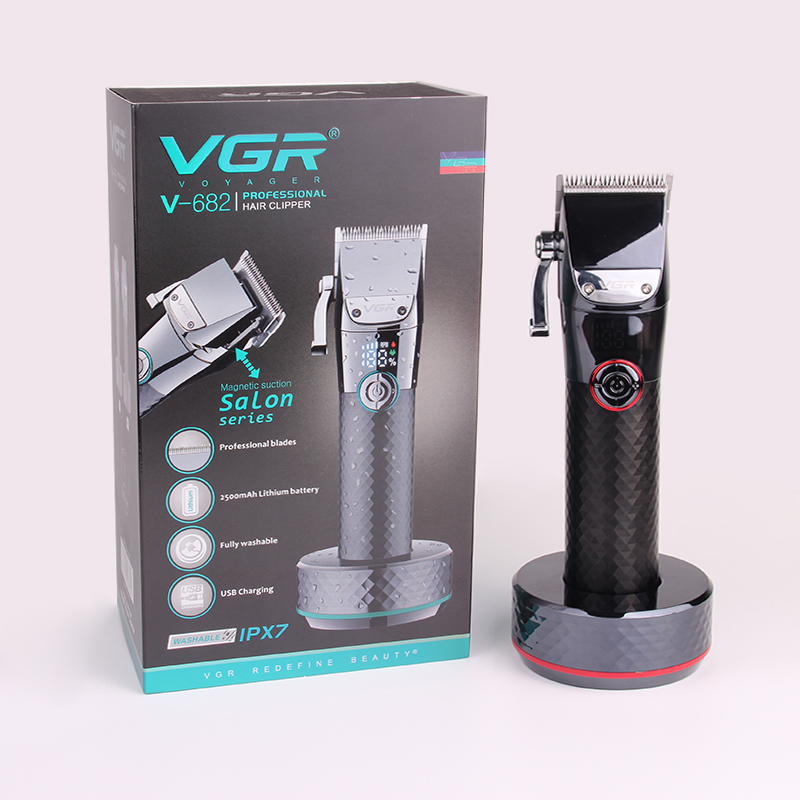 ماشین اصلاح وی جی آر VGR مدل V-682