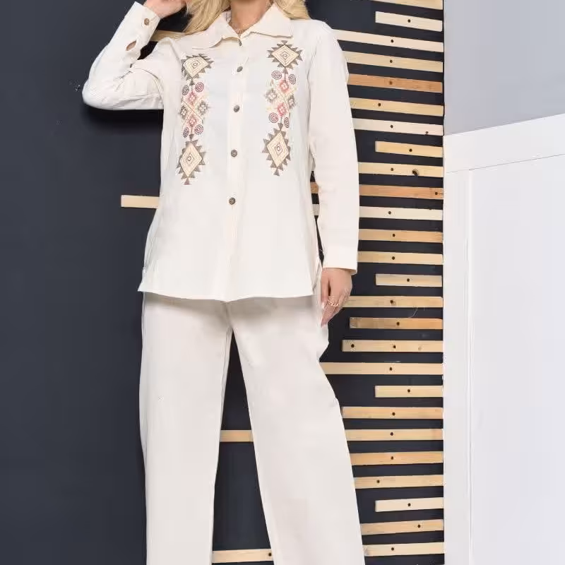 مانتو لنین گلدوزی بارنگبندی شاد ودلبر جنس پارچه لنین بسیارباکیفیت فری سایز