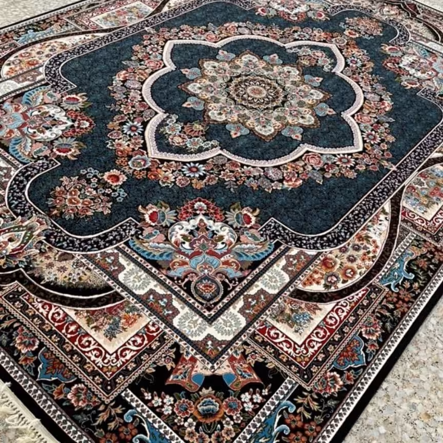 فرش  700 شانه اصل 12 متری نقشه قاب بهشت سرمه ای تراکم 2550 وزن سنگین