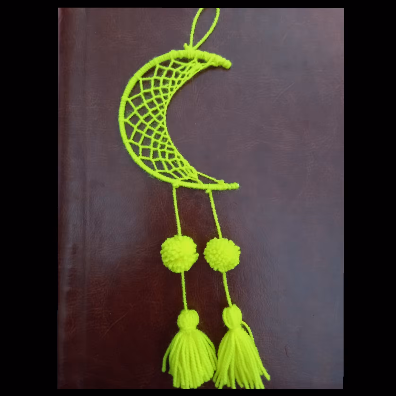 آویز و دیوارکوب سنتی دریم کچر طرح ماه