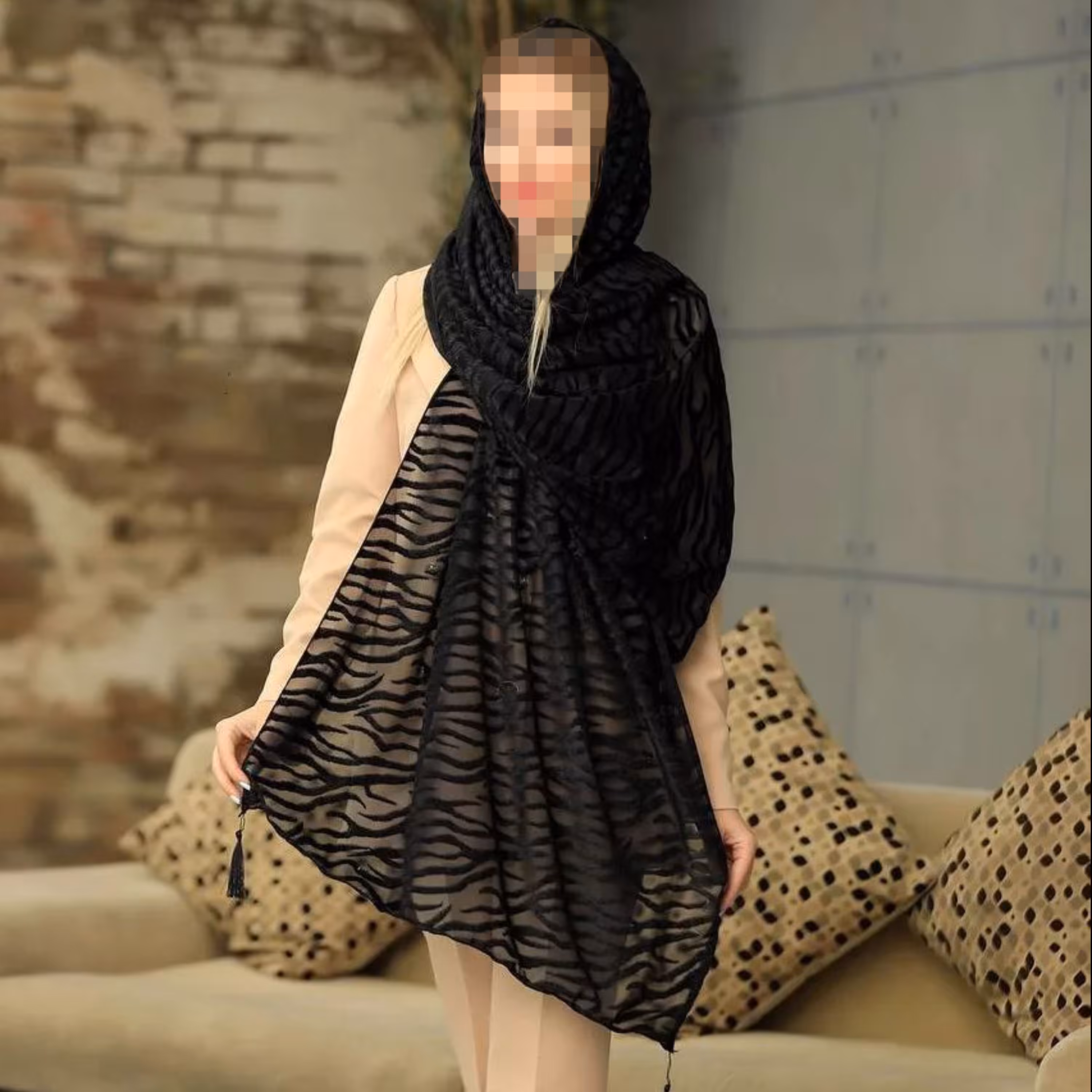 شال مزونی و شیک جنس حریر مخمل کوب