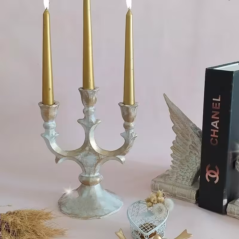 فروش فوق العاده شمعدان سه شعله رومیزی  پلیستر  ارتفاع 24سانت  