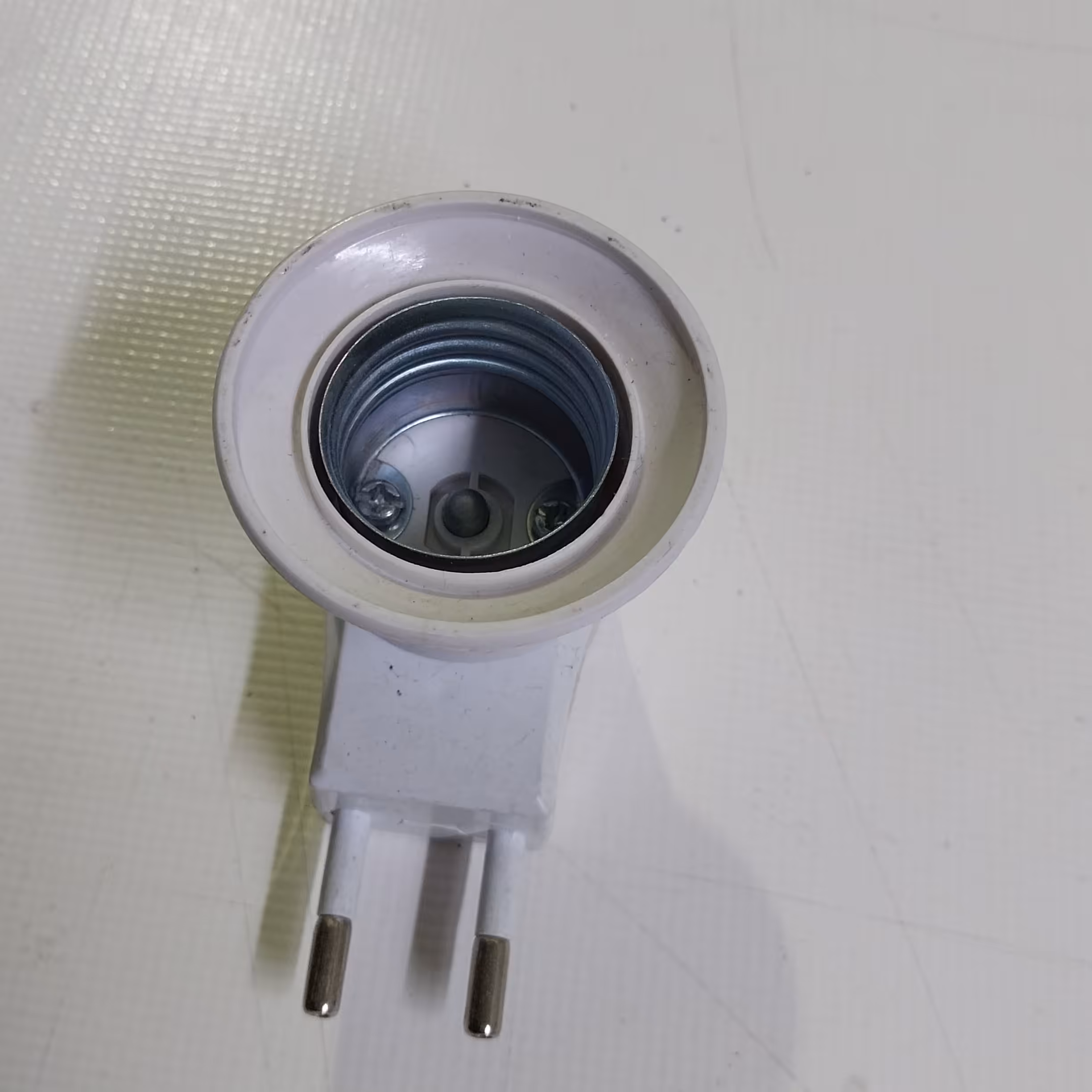 سر پیچ  دوشاخه دار  کلید دار