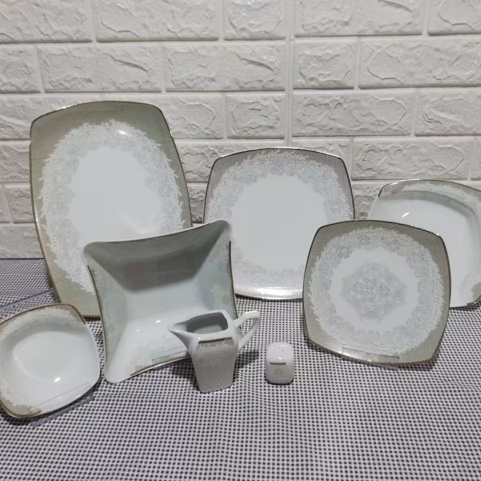 ظروف غذاخوری