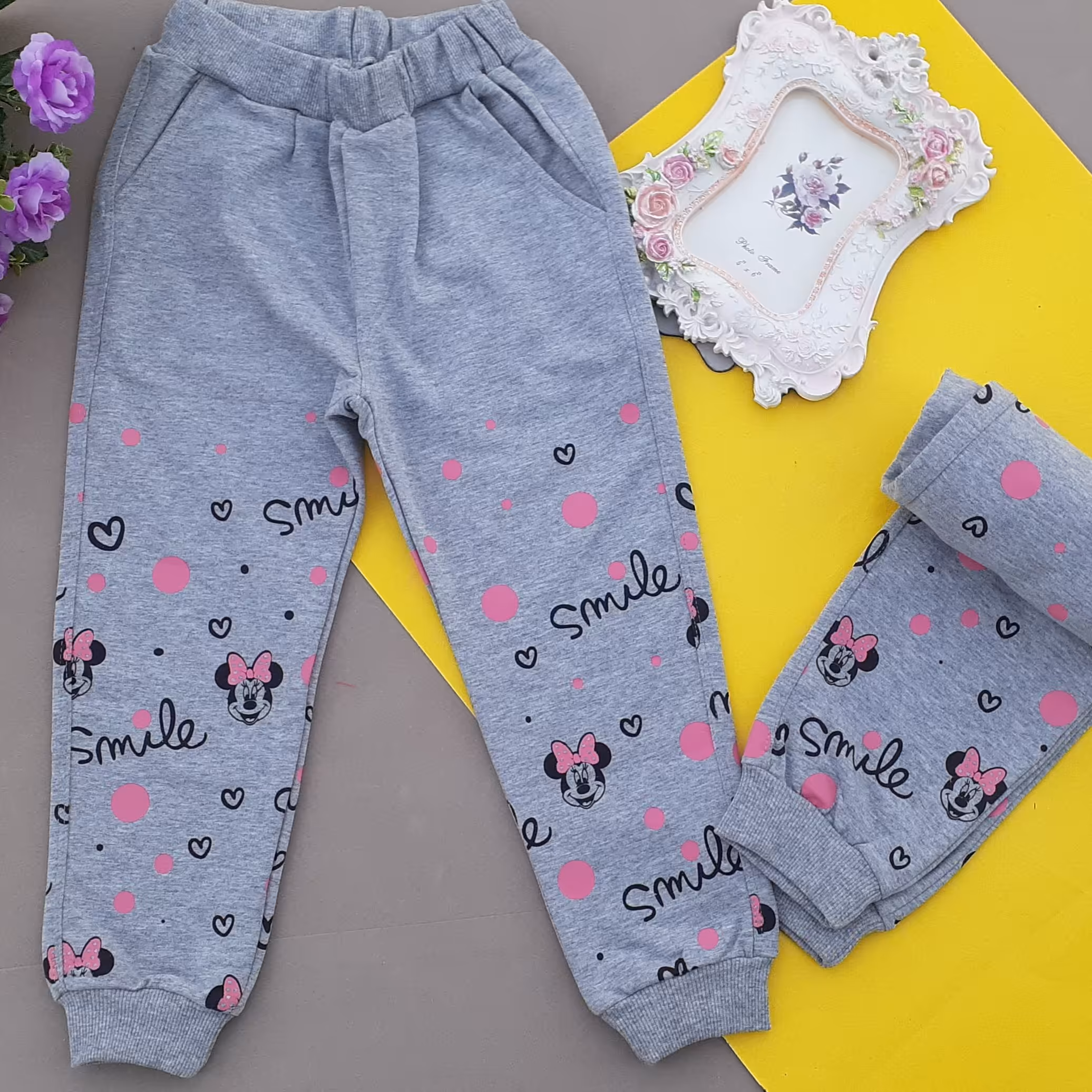 شلوار دخترانه   مینی موس جنس دورس و ضخیم با کیفیت عالی  و قد شلوار60