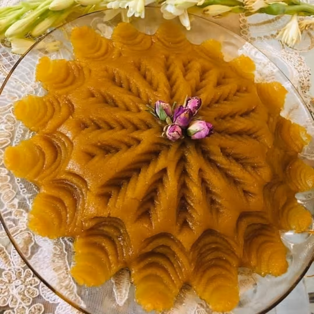 حلوا خوشمزه بافتی نرم و لطیف(هزینه ارسال به صورت پس کرایه و به عهده مشتری میباشد)